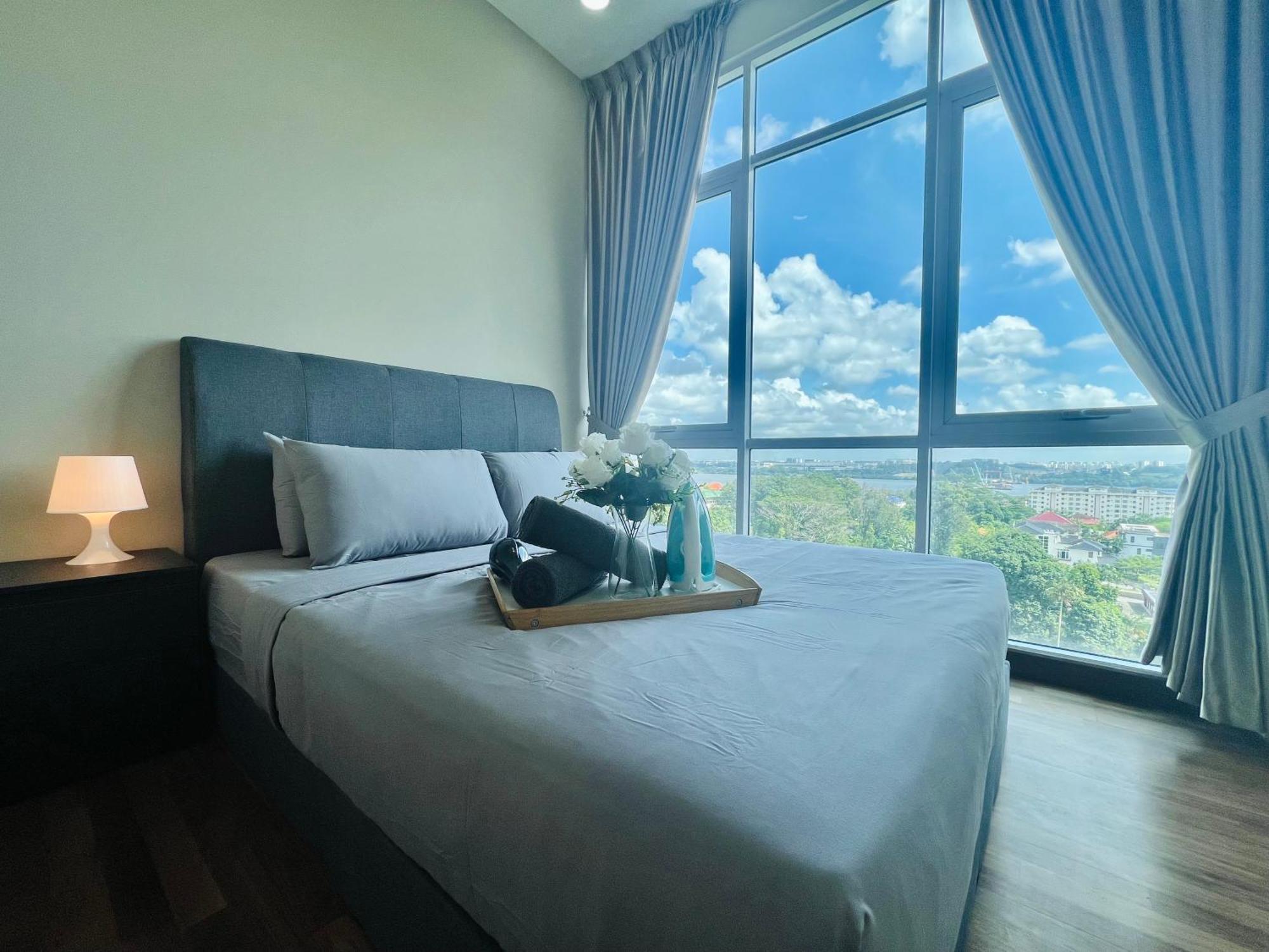 Paragon Suite Homestay By Antlerzone Johor Bahru Exterior foto