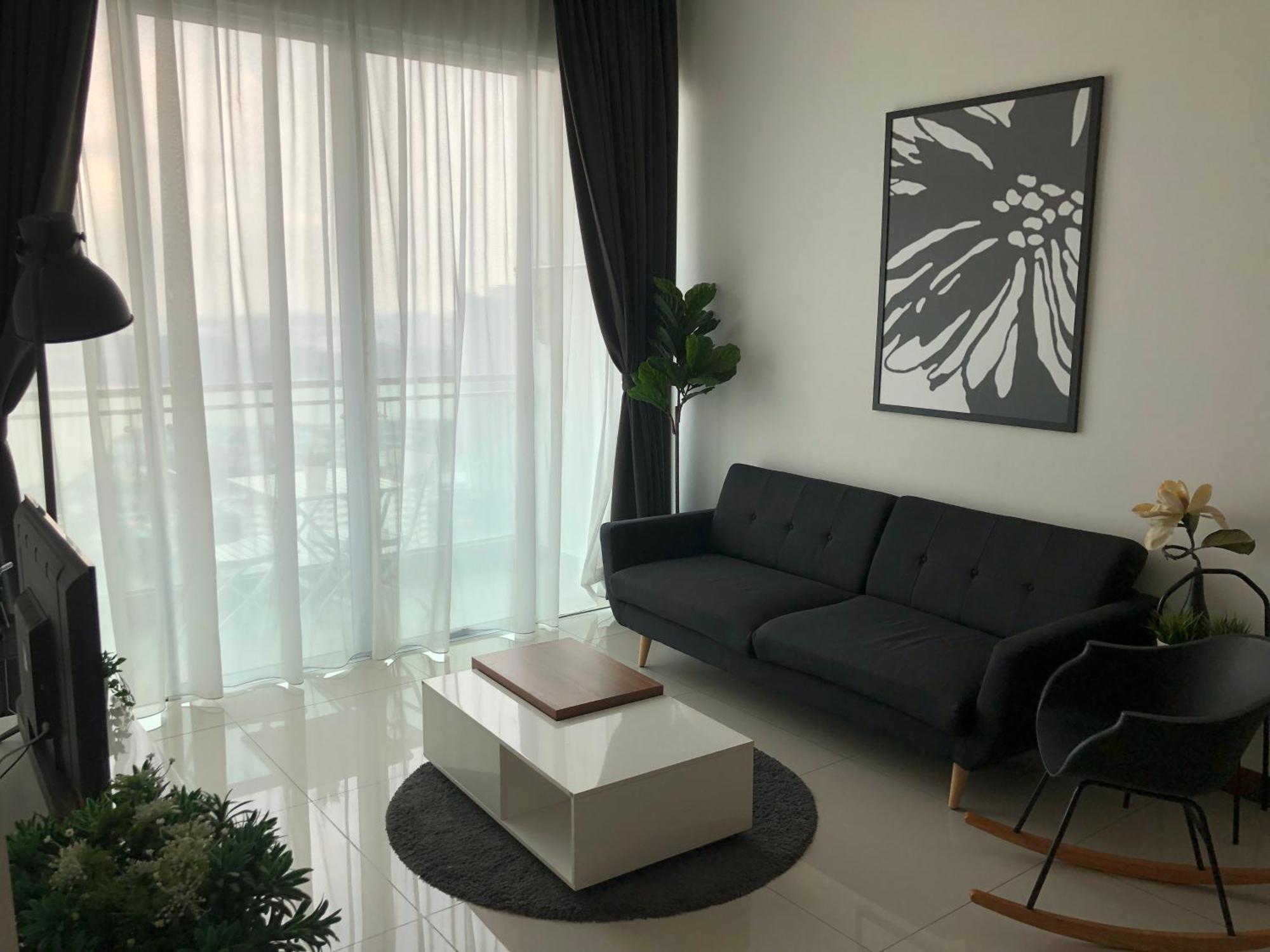 Paragon Suite Homestay By Antlerzone Johor Bahru Exterior foto