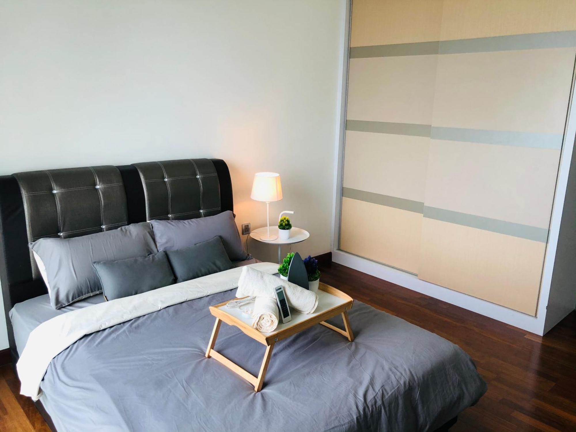 Paragon Suite Homestay By Antlerzone Johor Bahru Exterior foto